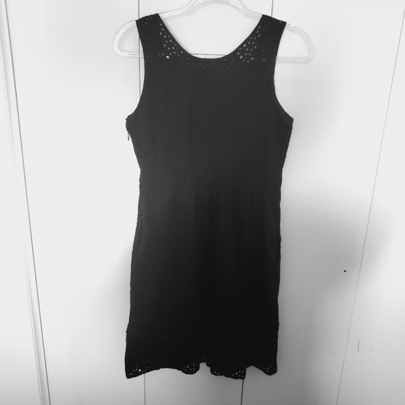 Madewell Dress Black eyelet dress sleeveless side zip size 6 - Picture 5 of 10